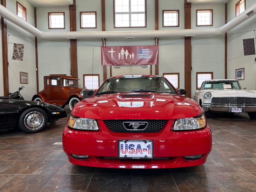 1999 Ford Mustang Image 3