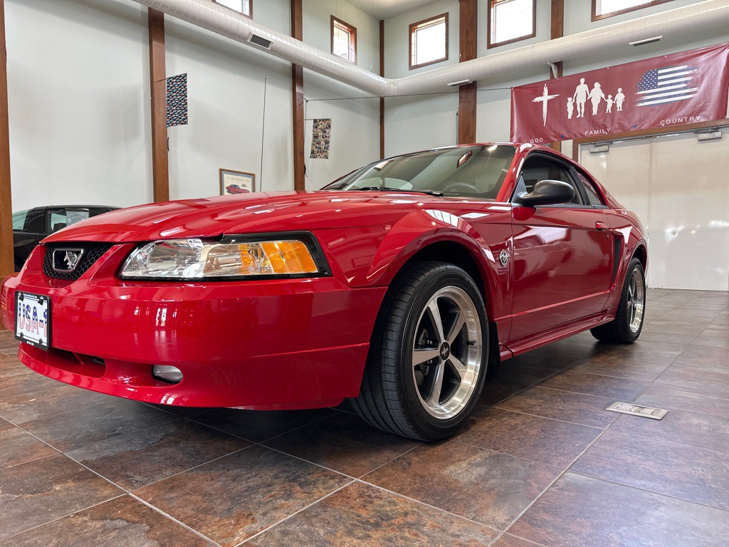1999 Ford Mustang Image 4
