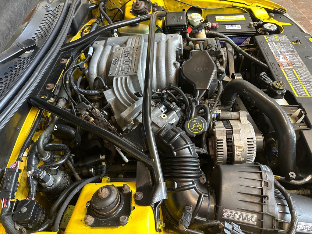 1994 Ford Mustang Image 19