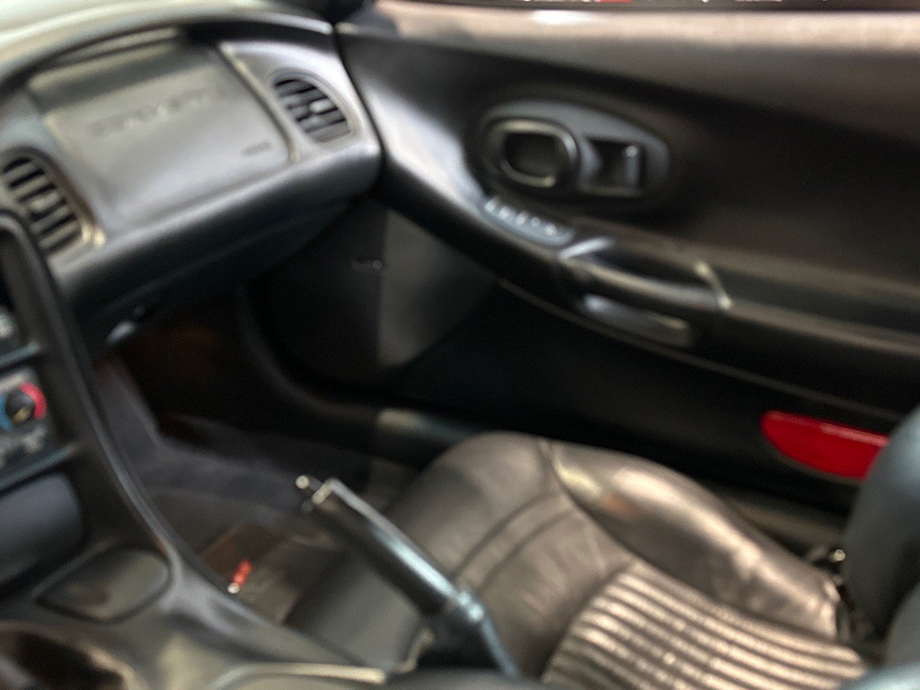 1999 Chevrolet Corvette Image 14