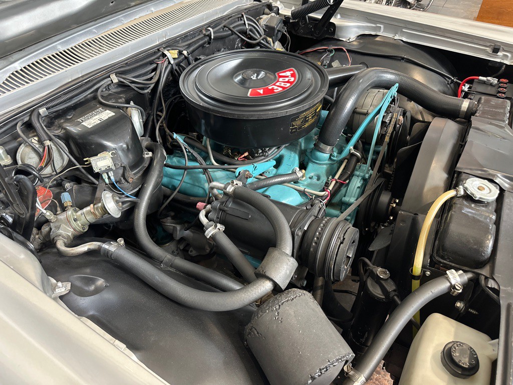 1964 Pontiac Grand Prix Image 39