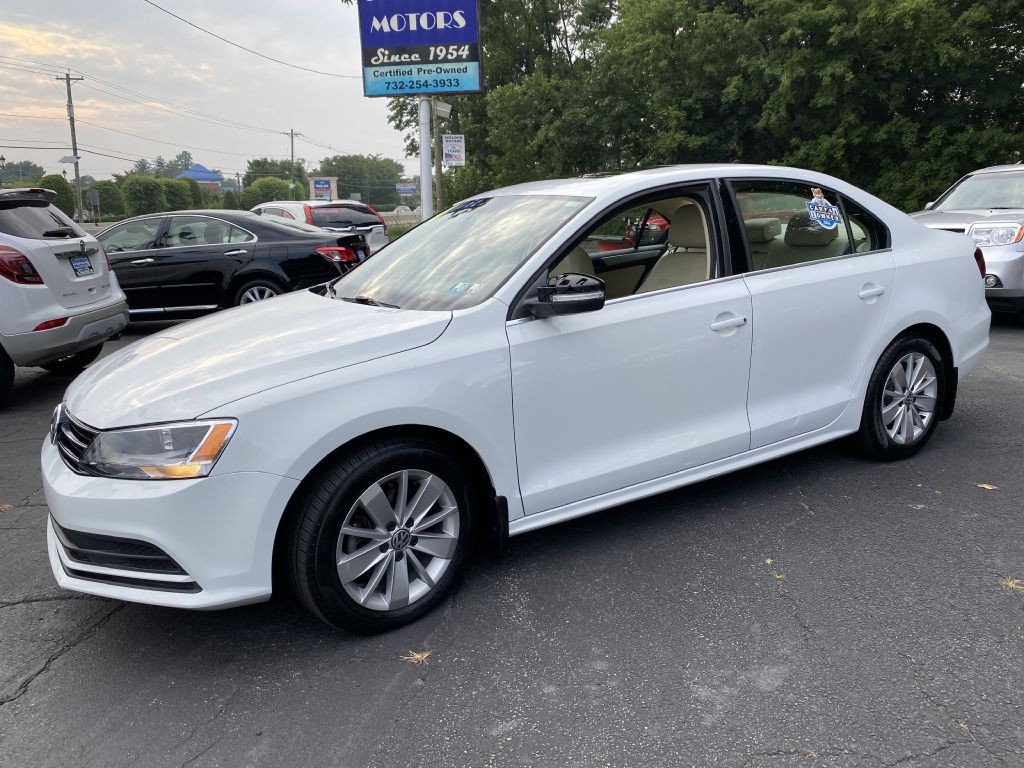2016 Volkswagen Jetta Image 1