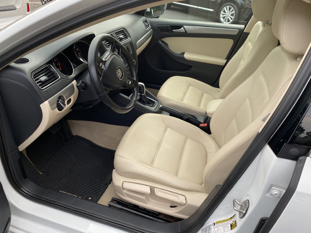 2016 Volkswagen Jetta Image 8