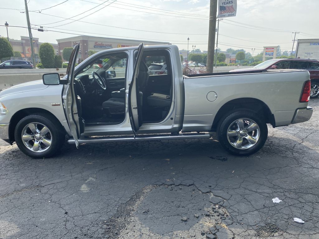 2014 RAM 1500 Image 15