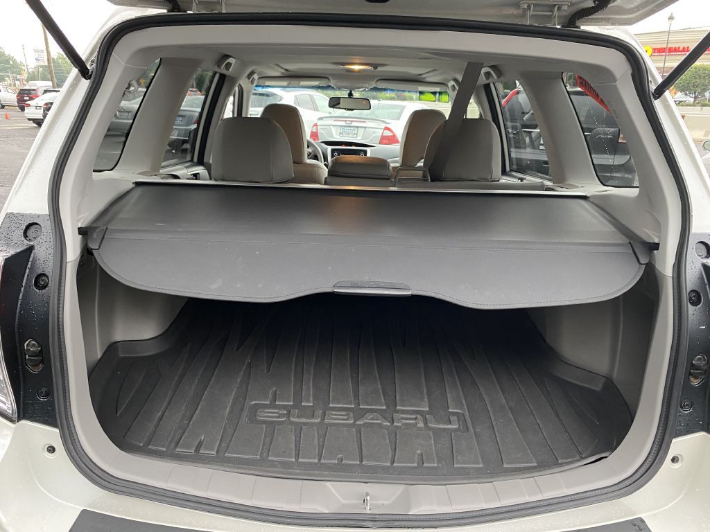 2012 Subaru Forester Image 13