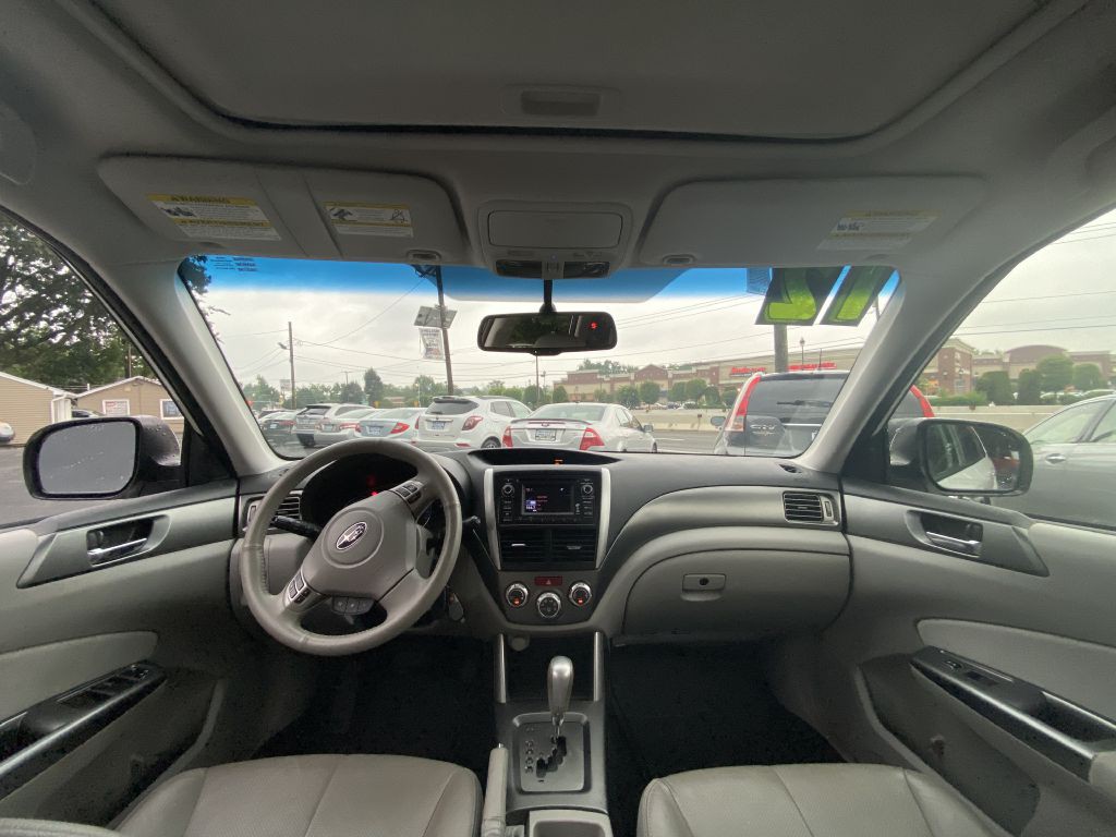 2012 Subaru Forester Image 16