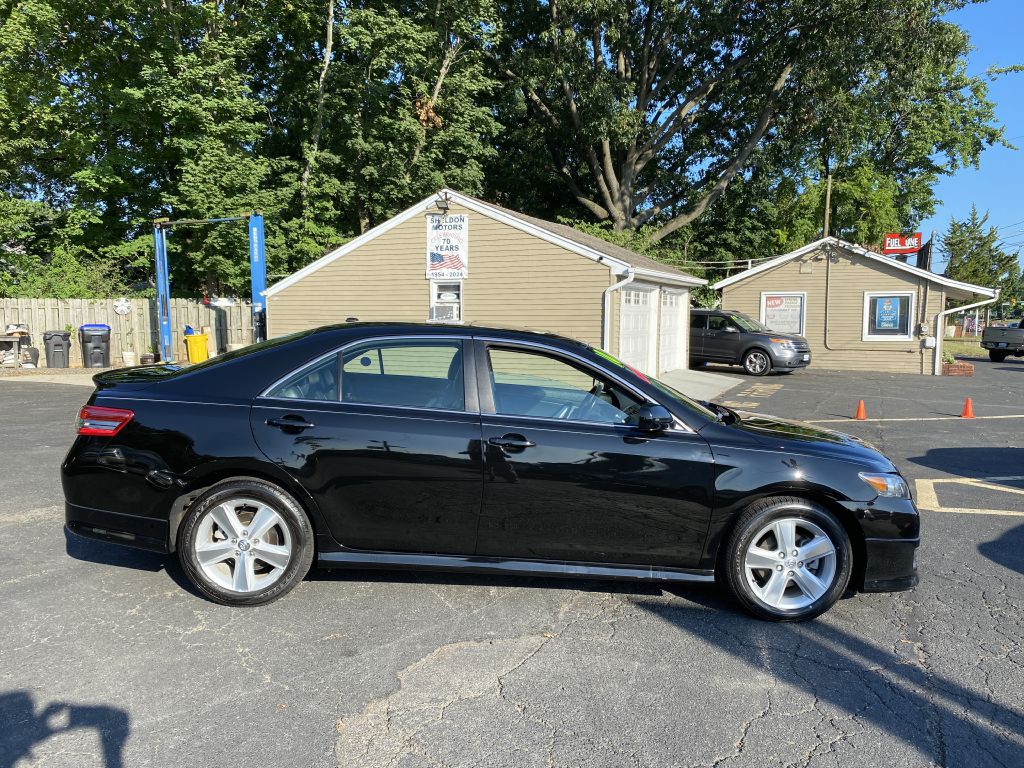 2010 Toyota Camry Image 7
