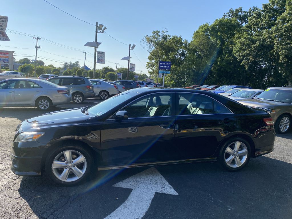 2010 Toyota Camry Image 8