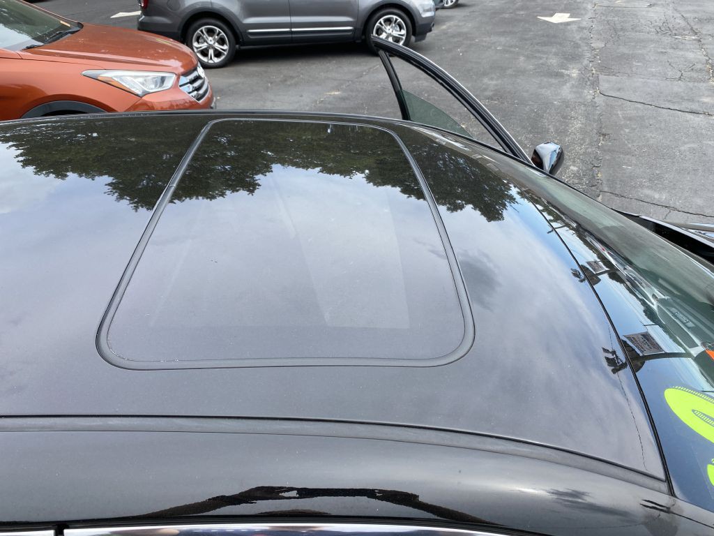 2010 Toyota Camry Image 13