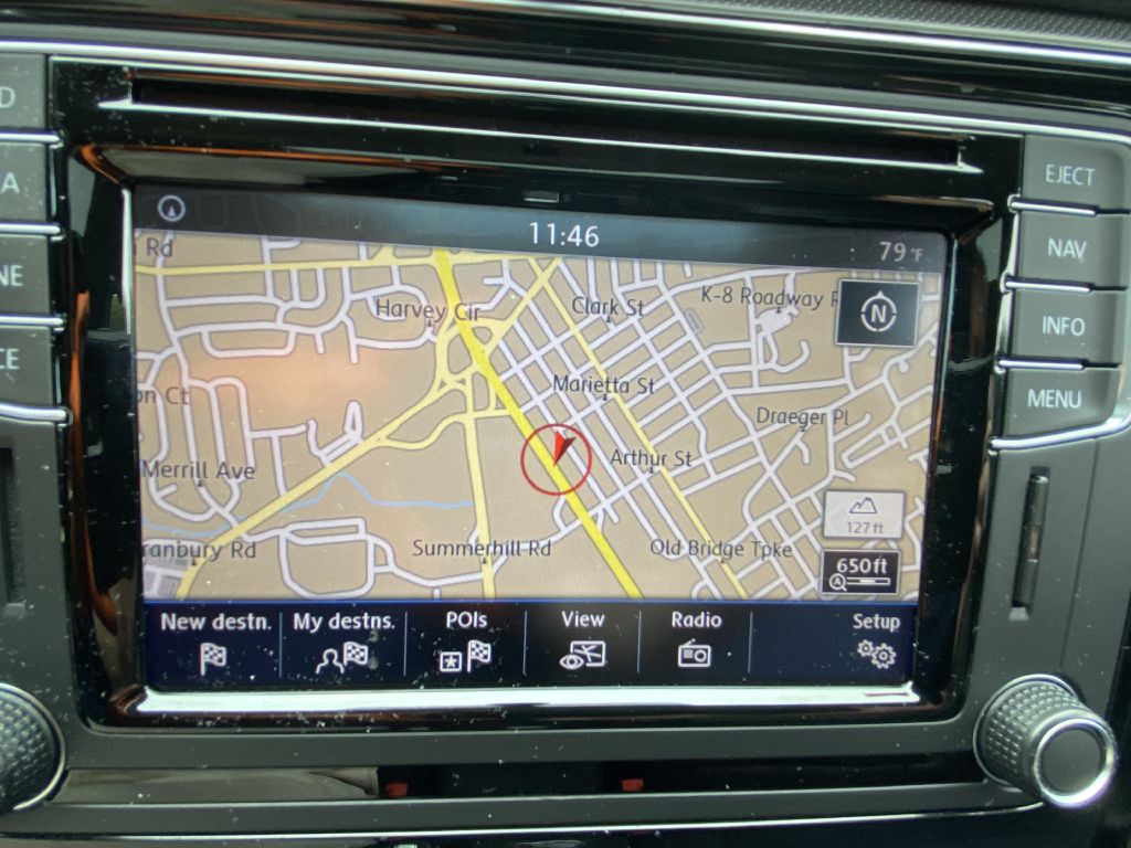 2017 Volkswagen Passat Image 20