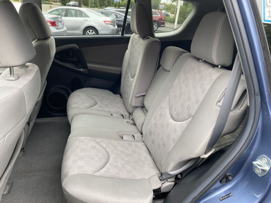 2012 Toyota Rav4 Image 10