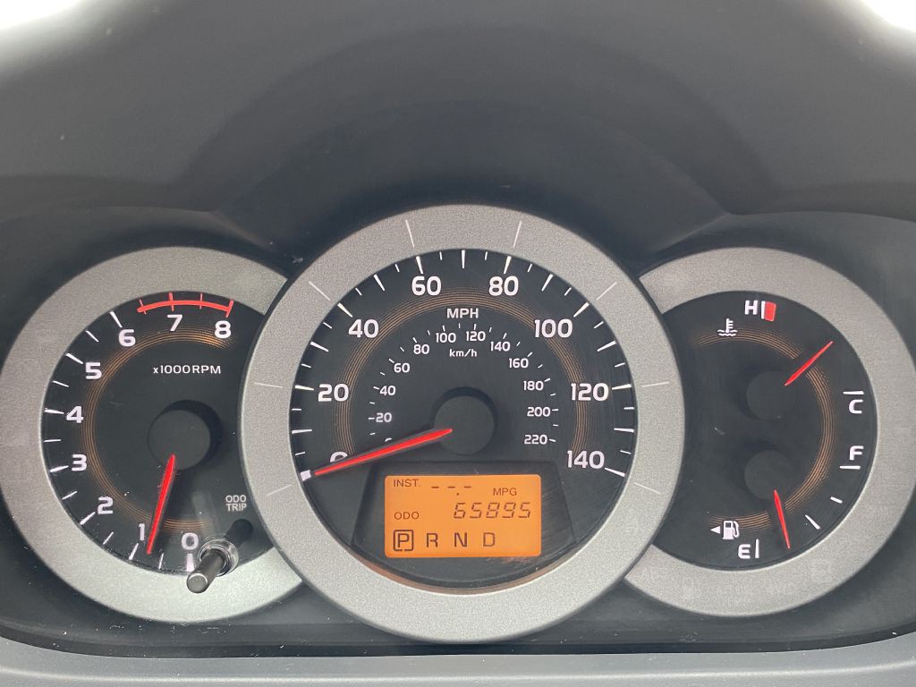 2012 Toyota Rav4 Image 16