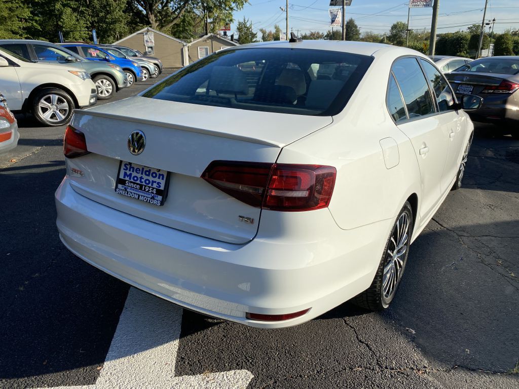2016 Volkswagen Jetta Image 5