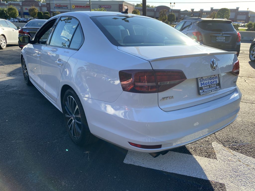 2016 Volkswagen Jetta Image 6