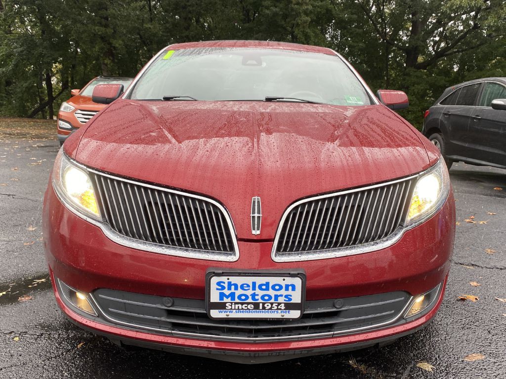 2013 Lincoln MKS Image 3