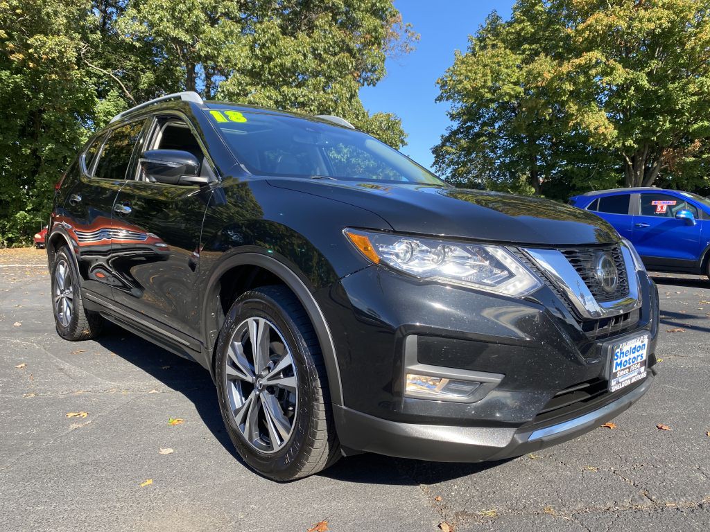 2018 Nissan Rogue Image 2