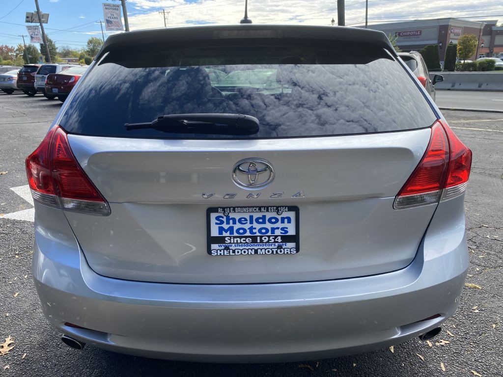 2010 Toyota Venza Image 4