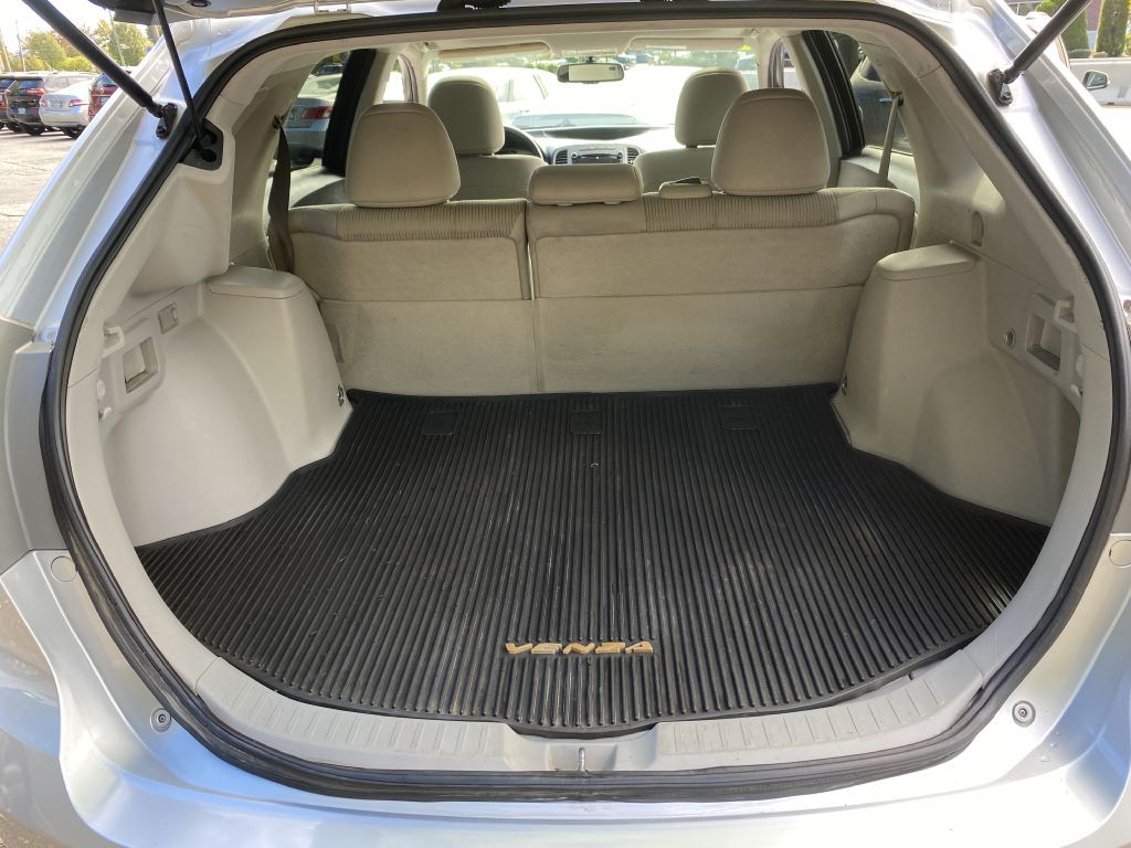 2010 Toyota Venza Image 13