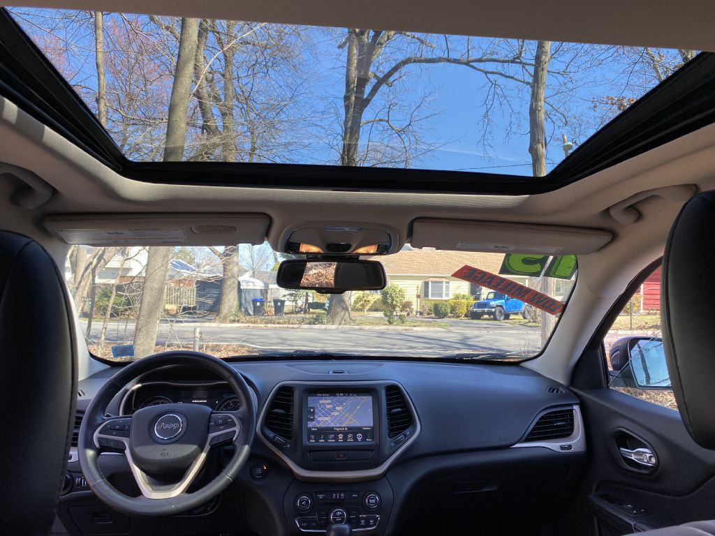 2015 Jeep Cherokee Image 15