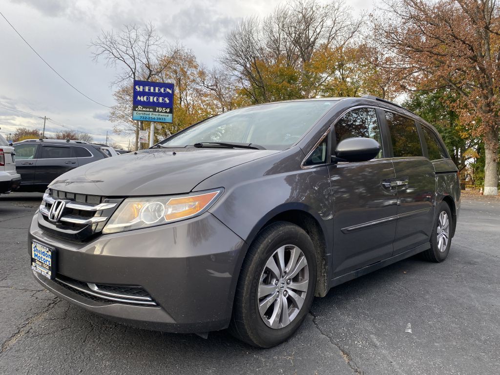 2015 Honda Odyssey Image 1