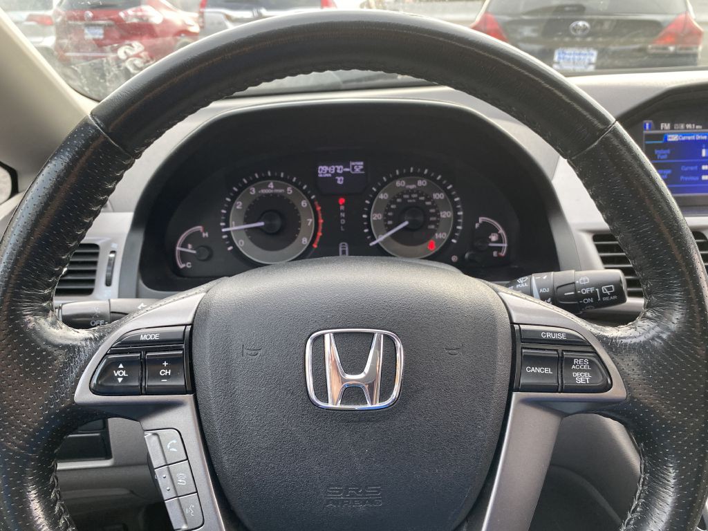 2015 Honda Odyssey Image 14