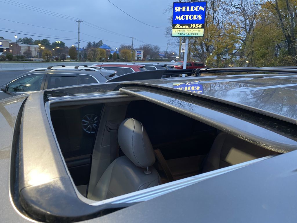 2013 Toyota Highlander Image 24