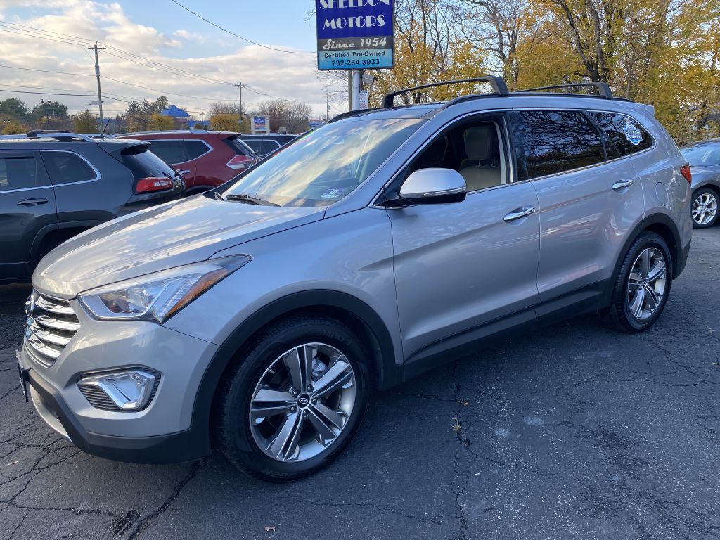 2015 Hyundai Santa Fe Image 1