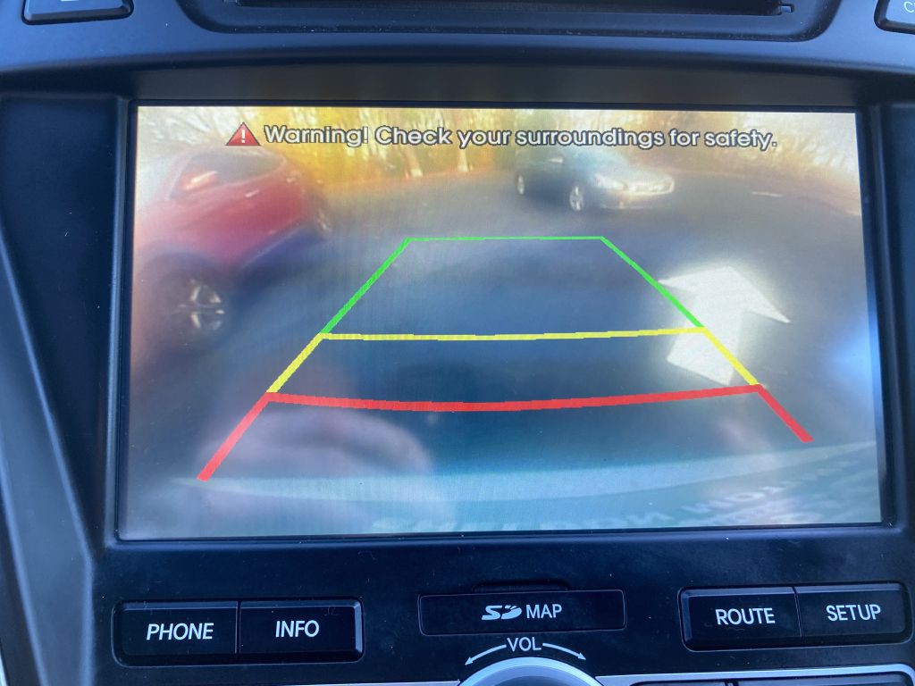 2015 Hyundai Santa Fe Image 21