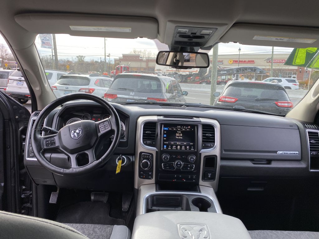 2017 RAM 1500 Image 13