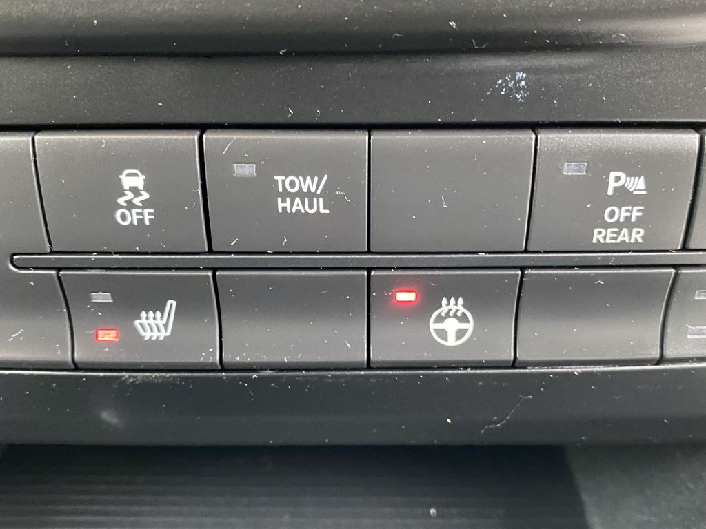 2017 RAM 1500 Image 21