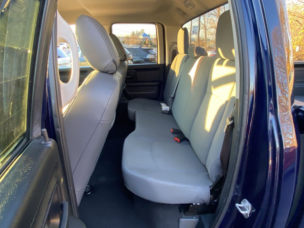 2017 RAM 1500 Image 11