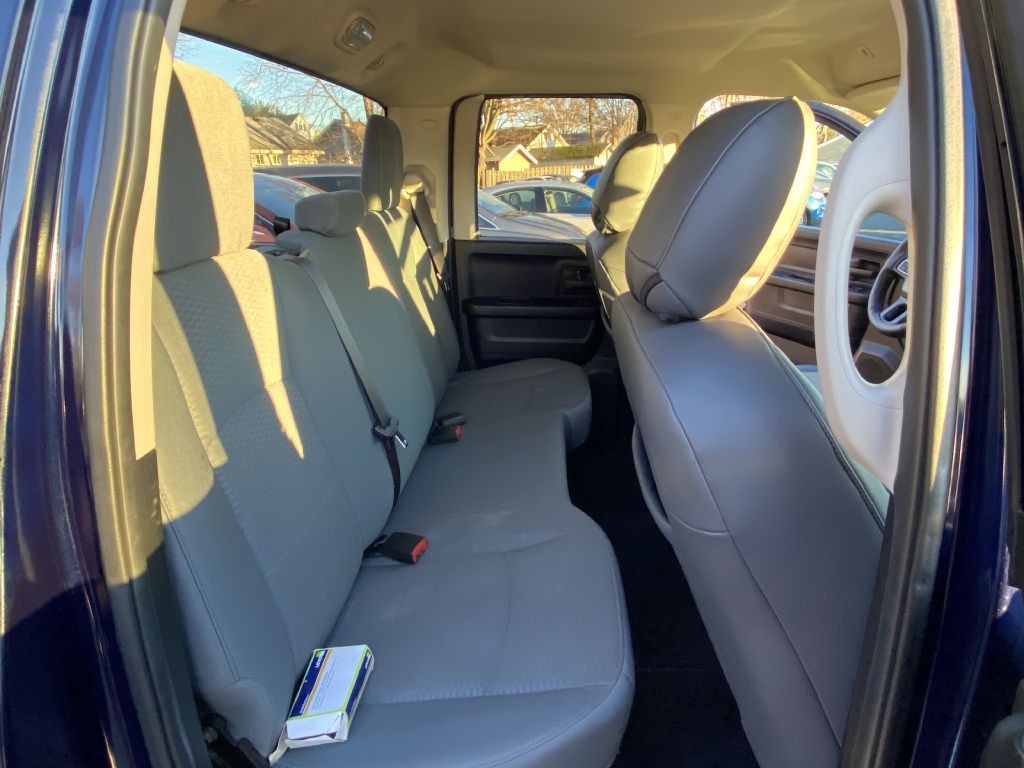 2017 RAM 1500 Image 12