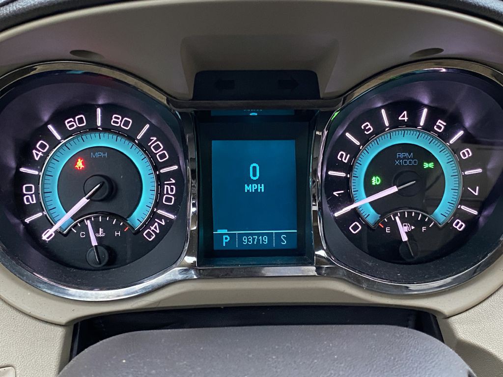 2010 Buick Lacrosse Image 16