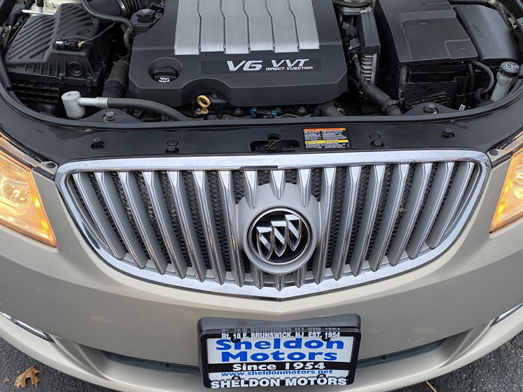 2010 Buick Lacrosse Image 20