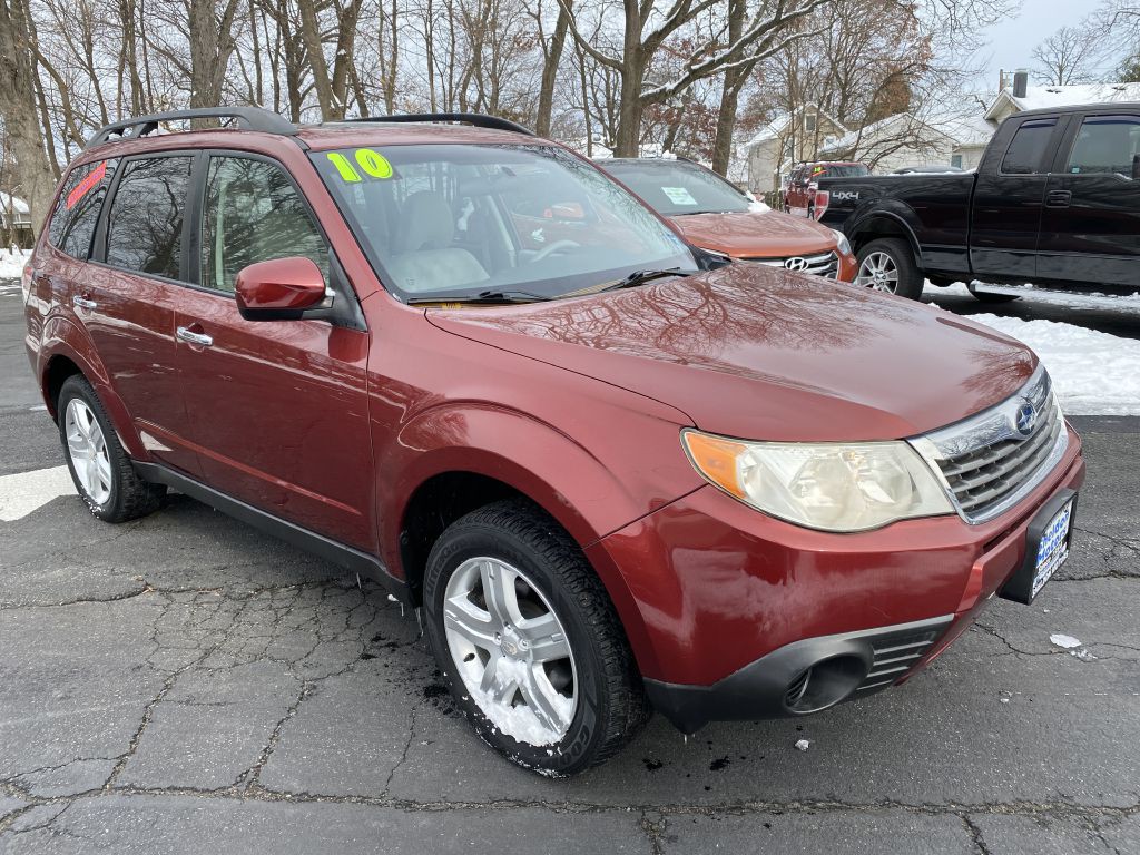2010 Subaru Forester Image 2