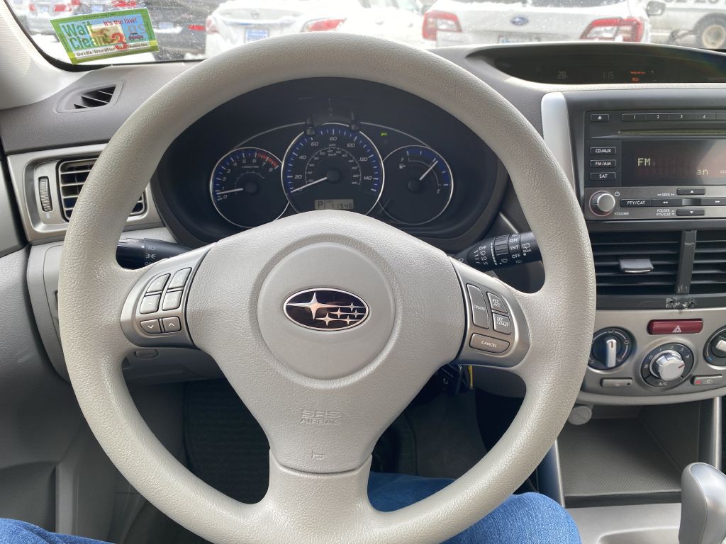 2010 Subaru Forester Image 13