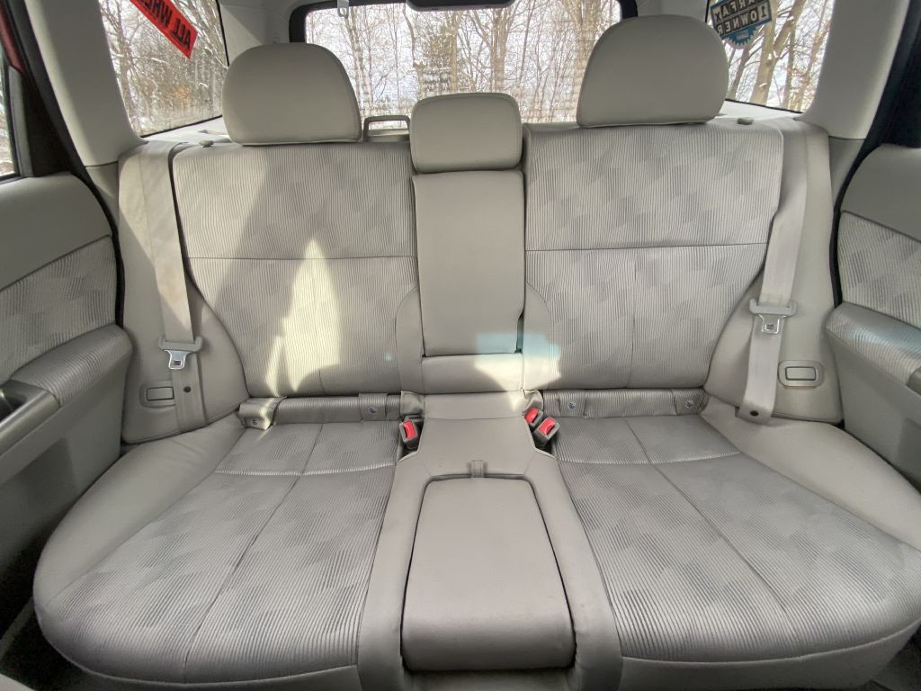 2010 Subaru Forester Image 18