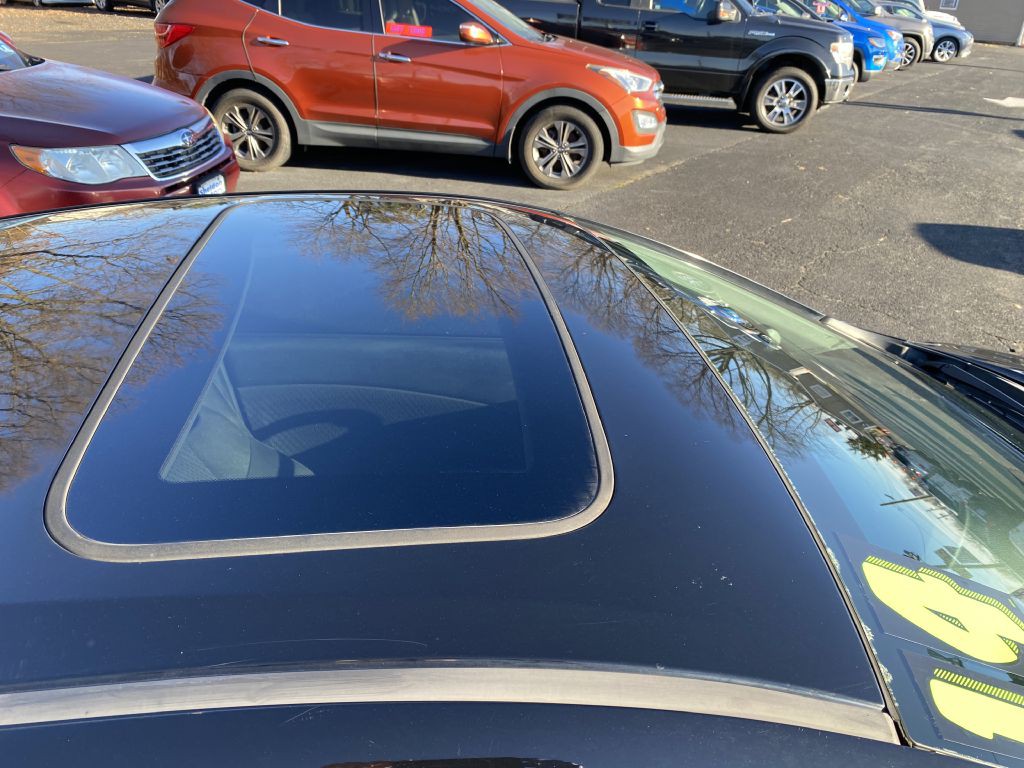 2014 Honda Civic Image 11