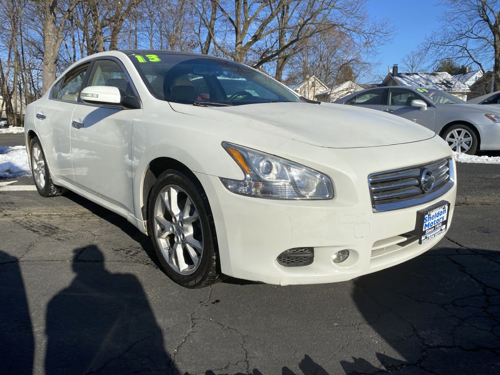 2013 Nissan Maxima Image 2