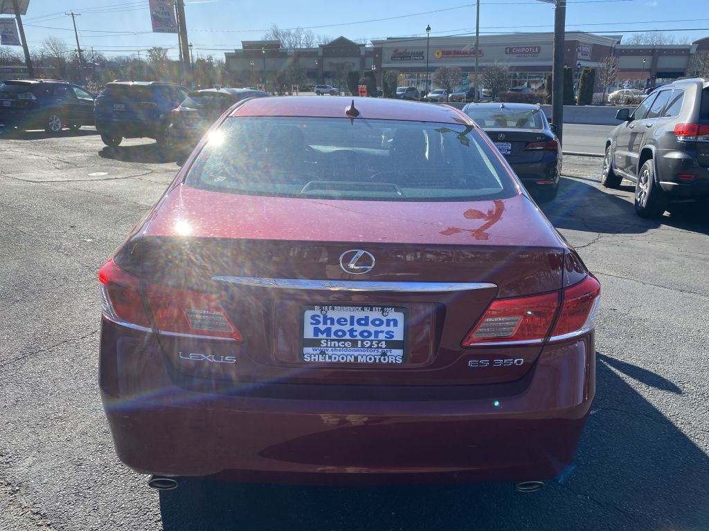 2010 Lexus ES 350 Image 4
