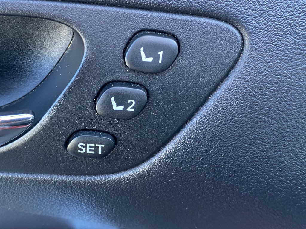 2010 Lexus ES 350 Image 13