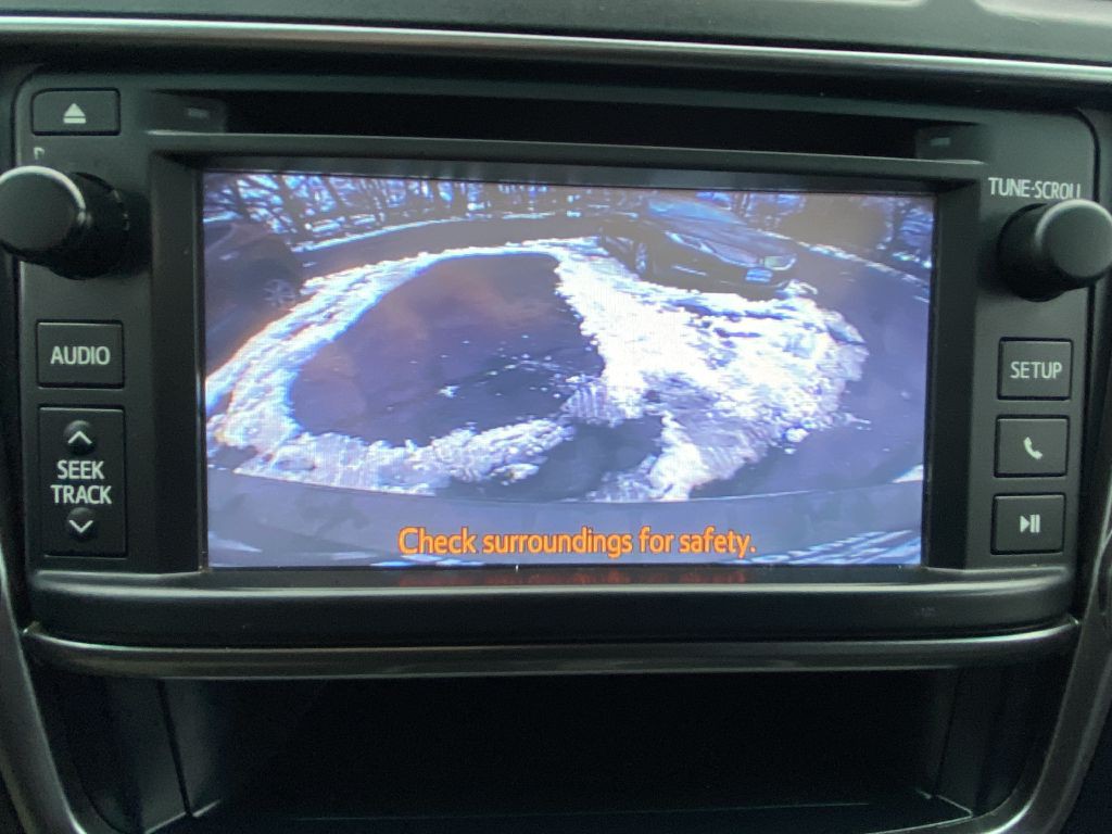 2013 Toyota Highlander Image 18