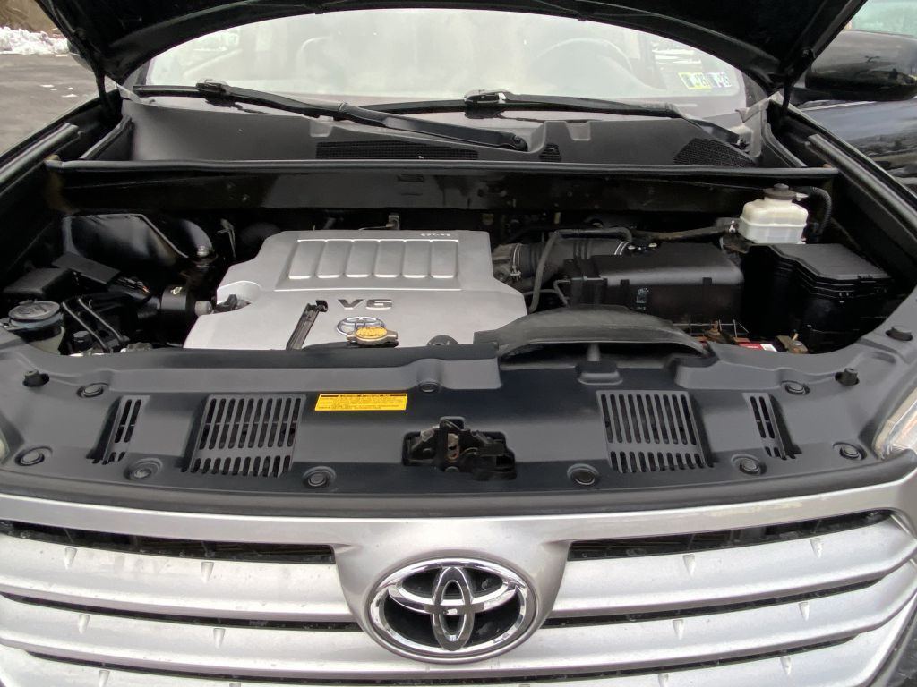 2013 Toyota Highlander Image 20