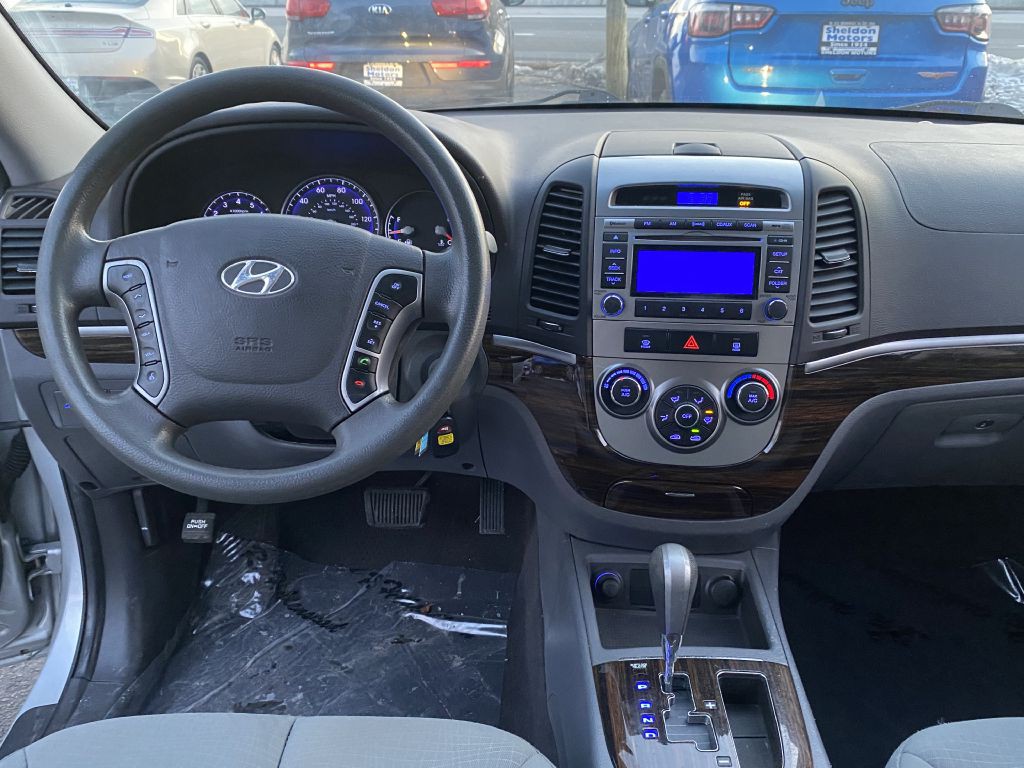 2012 Hyundai Santa Fe Image 13