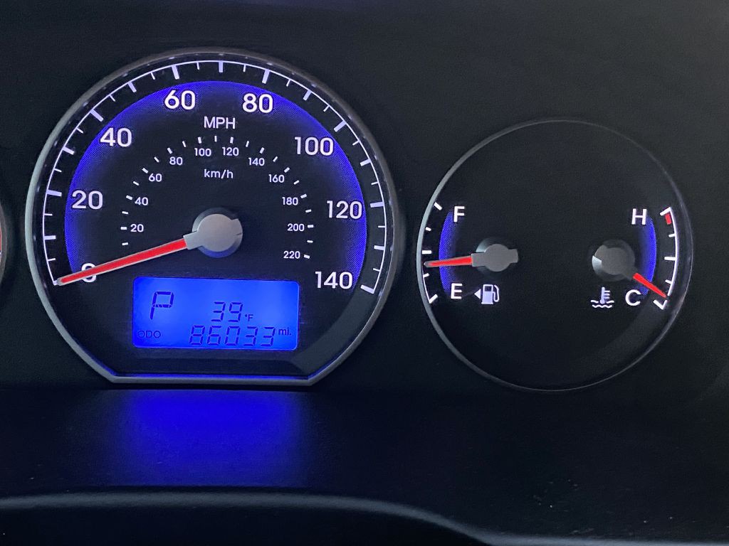 2012 Hyundai Santa Fe Image 15