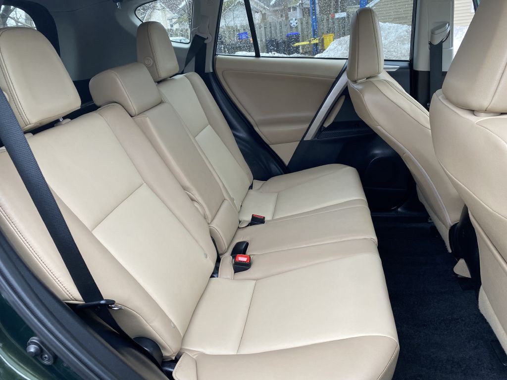 2013 Toyota Rav4 Image 11