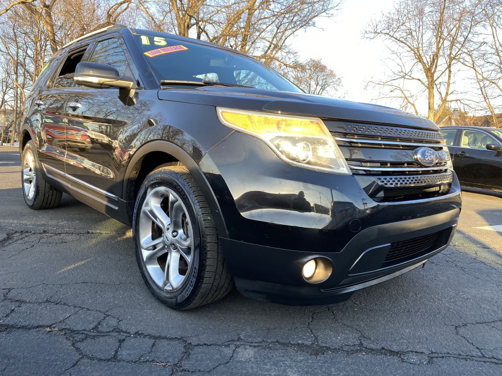 2015 Ford Explorer Image 2