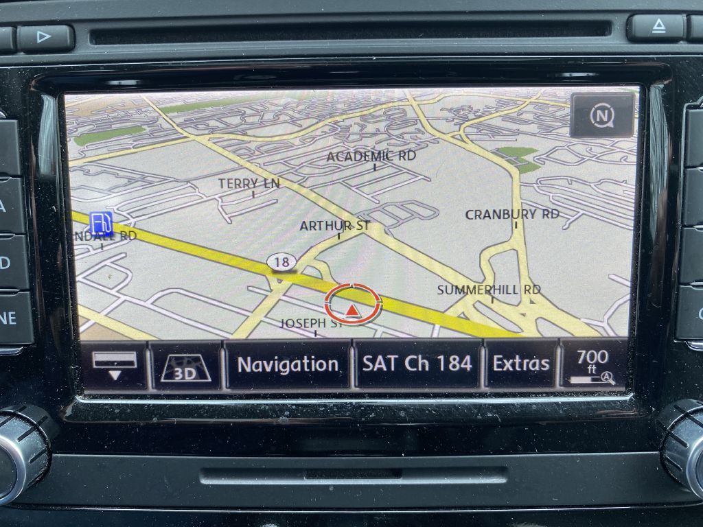 2015 Volkswagen Passat Image 15