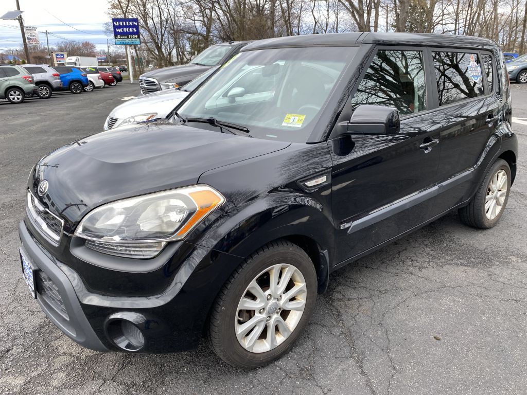 2013 Kia Soul Image 1