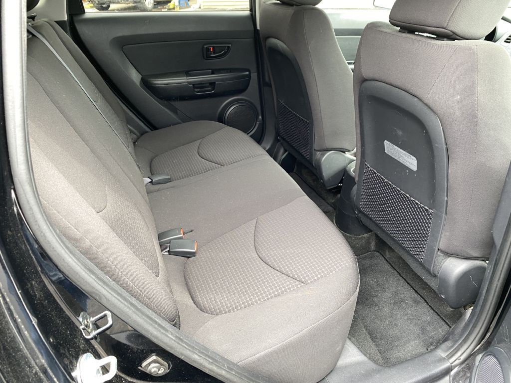 2013 Kia Soul Image 8